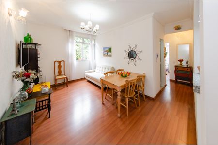 Sala de apartamento para alugar com 2 quartos, 70m² em Estrela Dalva, Belo Horizonte