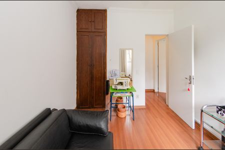 Quarto 1 de apartamento para alugar com 2 quartos, 70m² em Estrela Dalva, Belo Horizonte