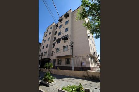 Apartamento para alugar com 70m², 2 quartos e 1 vagaFachada do Prédio