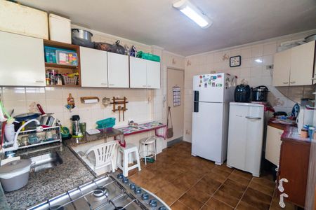 Apartamento para alugar com 72m², 3 quartos e sem vagaCozinha e Área de Serviço