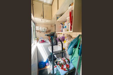 Apartamento para alugar com 72m², 3 quartos e sem vagaCozinha e Área de Serviço