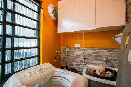 Casa para alugar com 78m², 2 quartos e 2 vagas Casa para alugar com 78m², 2 quartos e 2 vagasÁrea de serviço