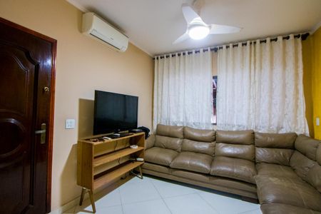 Sala de casa para alugar com 2 quartos, 78m² em Vila Assunção, Santo André