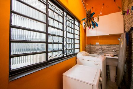 Casa para alugar com 78m², 2 quartos e 2 vagas Casa para alugar com 78m², 2 quartos e 2 vagasÁrea de serviço