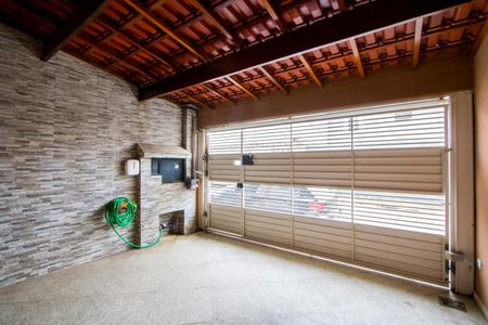 Casa para alugar com 78m², 2 quartos e 2 vagas Casa para alugar com 78m², 2 quartos e 2 vagasGaragem