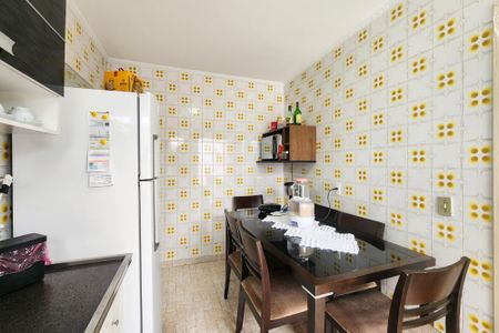 Casa à venda com 67m², 2 quartos e 1 vagaCozinha 