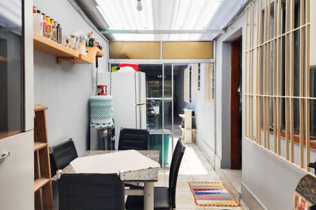 Casa à venda com 67m², 2 quartos e 1 vagaÁrea de Serviço 