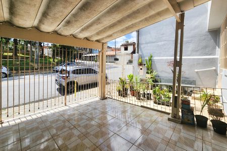 Casa à venda com 67m², 2 quartos e 1 vagaGaragem 