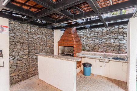 Apartamento para alugar com 52m², 2 quartos e 1 vaga Apartamento para alugar com 52m², 2 quartos e 1 vagaÁrea comum - Churrasqueira