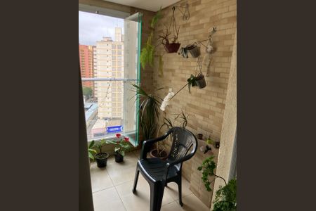 Apartamento à venda com 77m², 3 quartos e 2 vagasVaranda