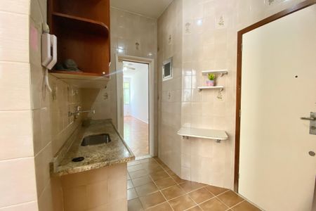 Apartamento para alugar com 70m², 2 quartos e 1 vagaCozinha