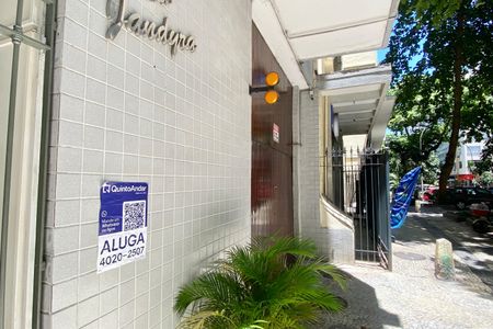 Apartamento para alugar com 70m², 2 quartos e 1 vagaPlaca 