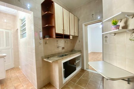 Apartamento para alugar com 70m², 2 quartos e 1 vagaCozinha