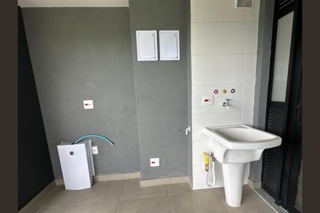 Apartamento para alugar com 95m², 3 quartos e 2 vagas Apartamento para alugar com 95m², 3 quartos e 2 vagasÁrea de Serviço