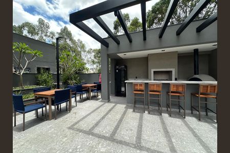 Apartamento para alugar com 95m², 3 quartos e 2 vagas Apartamento para alugar com 95m², 3 quartos e 2 vagasÁrea comum - Churrasqueira