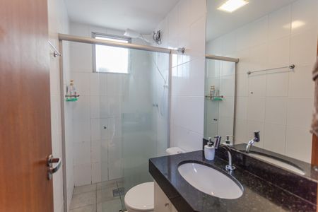 Apartamento à venda com 78m², 3 quartos e 2 vagasBanheiro da Suíte