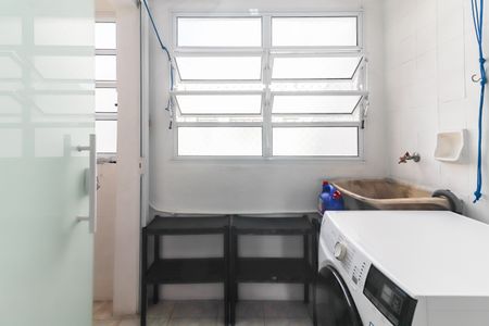 Apartamento para alugar com 64m², 2 quartos e sem vagaCozinha e Área de Serviço