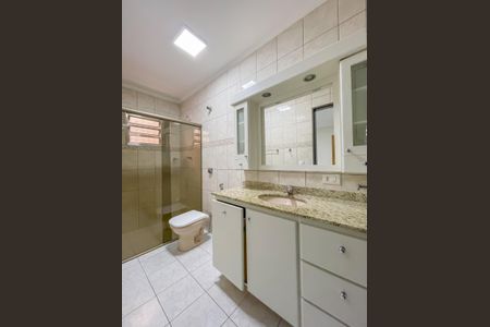 Casa à venda com 125m², 3 quartos e 2 vagasBanheiro da Suíte