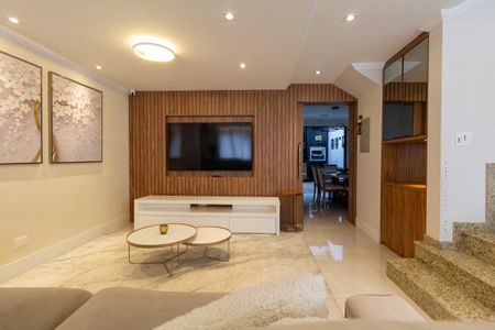 Casa de condomínio para alugar com 180m², 3 quartos e 2 vagasSala