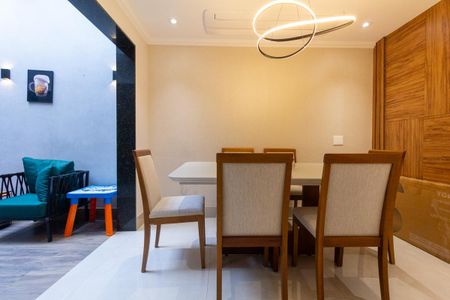 Casa de condomínio para alugar com 180m², 3 quartos e 2 vagasSala de Jantar