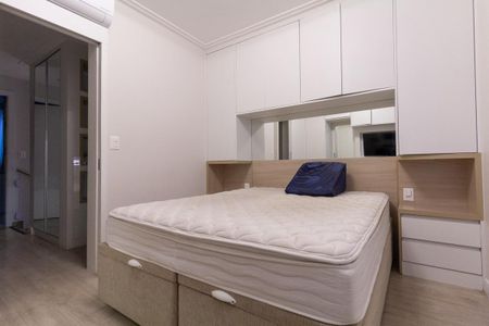 Casa de condomínio para alugar com 180m², 3 quartos e 2 vagasQuarto 1