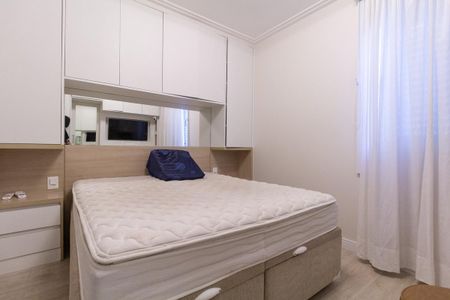 Casa de condomínio para alugar com 180m², 3 quartos e 2 vagasQuarto 1