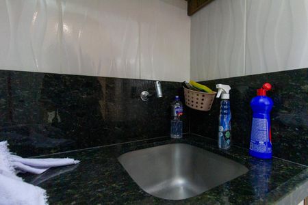 Casa de condomínio para alugar com 180m², 3 quartos e 2 vagasÁrea de Serviço