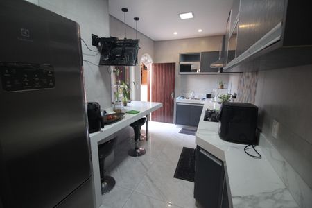 Casa à venda com 186m², 5 quartos e 3 vagasCozinha