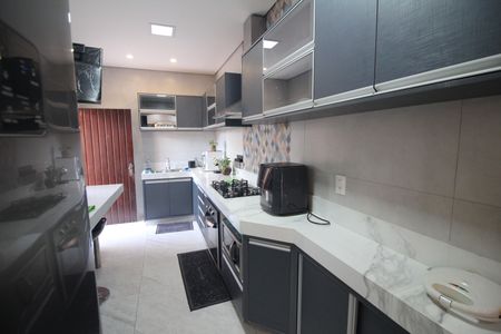 Casa à venda com 186m², 5 quartos e 3 vagasCozinha