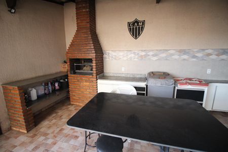 Casa à venda com 186m², 5 quartos e 3 vagasÁrea de Serviço e Area Gourmet