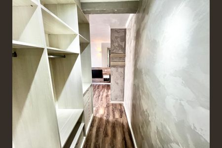 Casa de condomínio para alugar com 190m², 3 quartos e 4 vagasQuarto Suíte 1