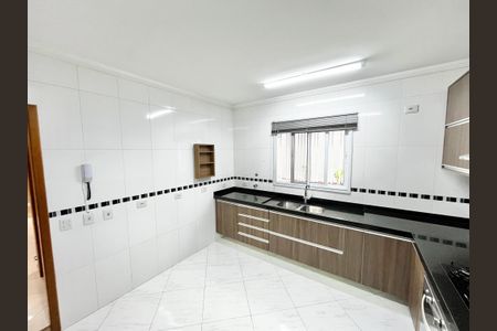 Casa de condomínio para alugar com 190m², 3 quartos e 4 vagasCozinha
