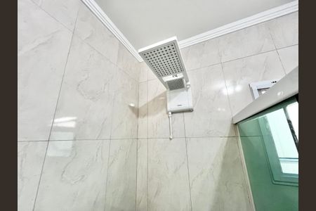 Casa de condomínio para alugar com 190m², 3 quartos e 4 vagasBanheiro da Suíte 1