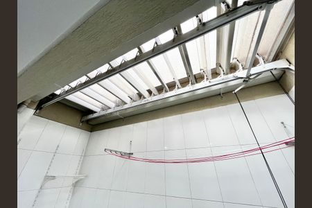 Casa de condomínio para alugar com 190m², 3 quartos e 4 vagasÁrea de Serviço