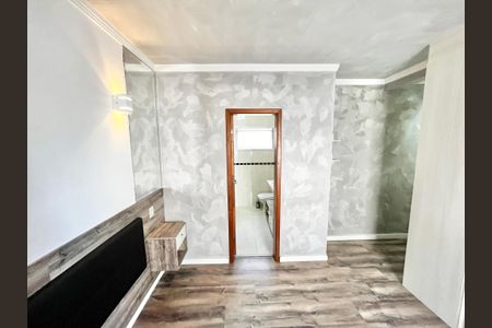 Casa de condomínio para alugar com 190m², 3 quartos e 4 vagasQuarto Suíte 1