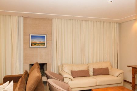 Sala de apartamento à venda com 4 quartos, 220m² em Vila da Serra, Nova Lima