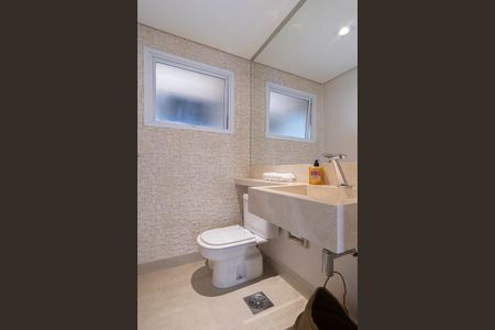 Apartamento à venda com 196m², 4 quartos e 3 vagas Apartamento à venda com 196m², 4 quartos e 3 vagasLavabo