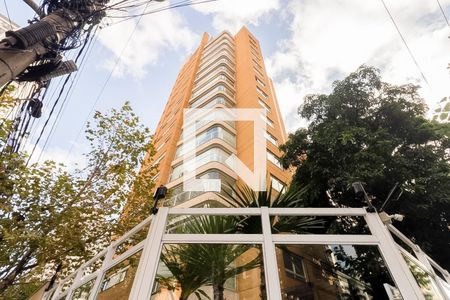 Apartamento à venda com 196m², 4 quartos e 3 vagas Apartamento à venda com 196m², 4 quartos e 3 vagasFachada