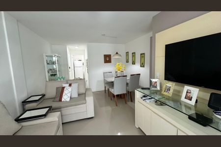 Apartamento à venda com 84m², 3 quartos e 1 vagaSala
