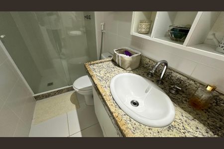 Apartamento à venda com 84m², 3 quartos e 1 vagaBanheiro social 