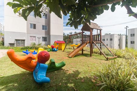 Apartamento para alugar com 45m², 2 quartos e 1 vaga Apartamento para alugar com 45m², 2 quartos e 1 vagaÁrea comum - Playground