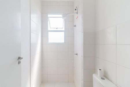 Apartamento para alugar com 45m², 2 quartos e 1 vaga Apartamento para alugar com 45m², 2 quartos e 1 vagaBanheiro