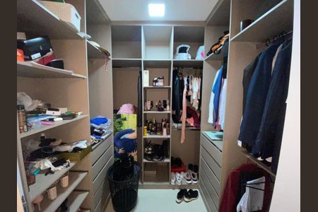 Apartamento para alugar com 3 quartos, 108m² em Jardim Karaíba, Uberlândia