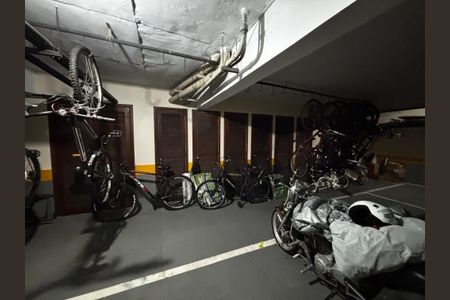 Apartamento à venda com 347m², 5 quartos e 2 vagasÁrea comum