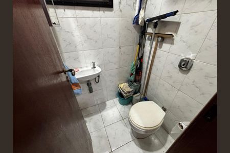 Apartamento à venda com 347m², 5 quartos e 2 vagasBanheiro de serviço