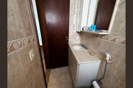 Apartamento à venda com 347m², 5 quartos e 2 vagasBanheiro da Suíte 2