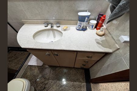 Apartamento à venda com 347m², 5 quartos e 2 vagasBanheiro