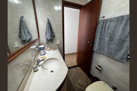 Apartamento à venda com 347m², 5 quartos e 2 vagasBanheiro