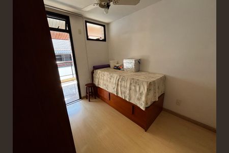 Apartamento à venda com 347m², 5 quartos e 2 vagasQuarto de Serviço