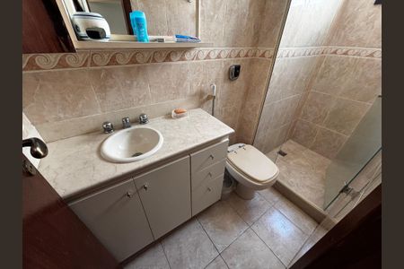 Apartamento à venda com 347m², 5 quartos e 2 vagasBanheiro da Suíte 2